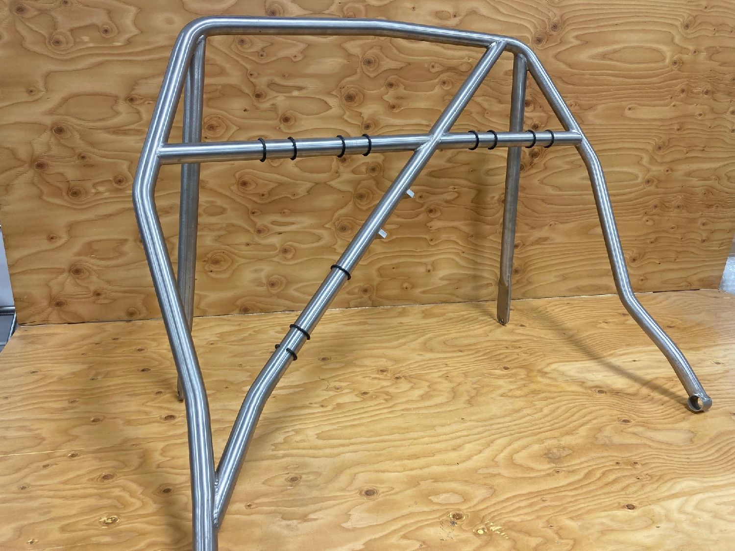 Roll Cage 996-997