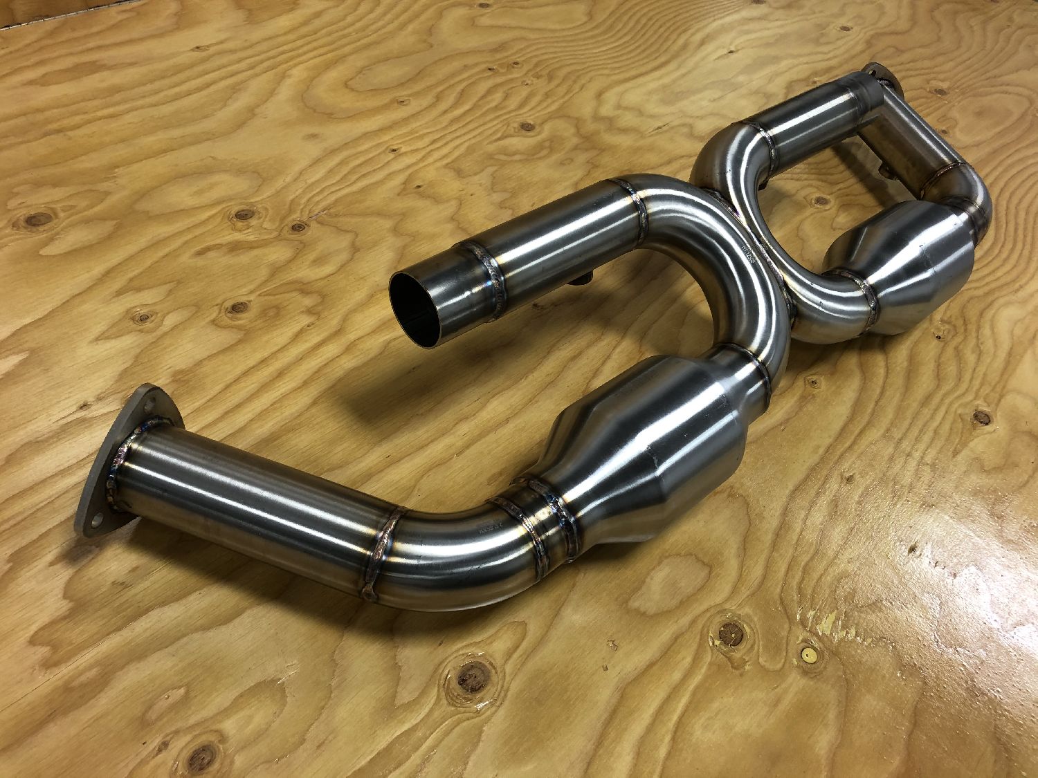 Porsche x-pipe with 200 cell cats 996/997 stainless
